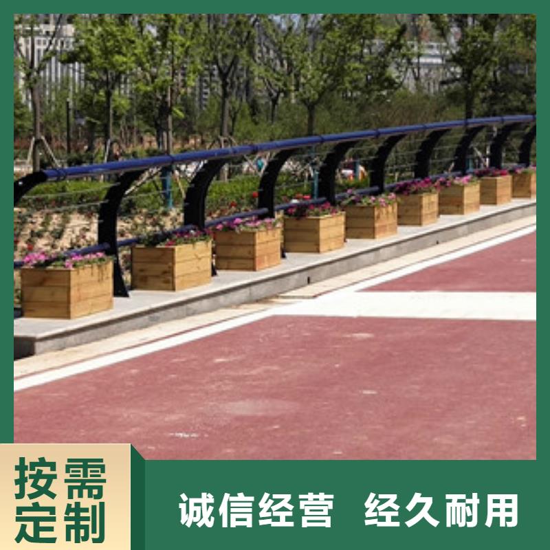 防撞护栏不锈钢碳素钢复合管原料层层筛选