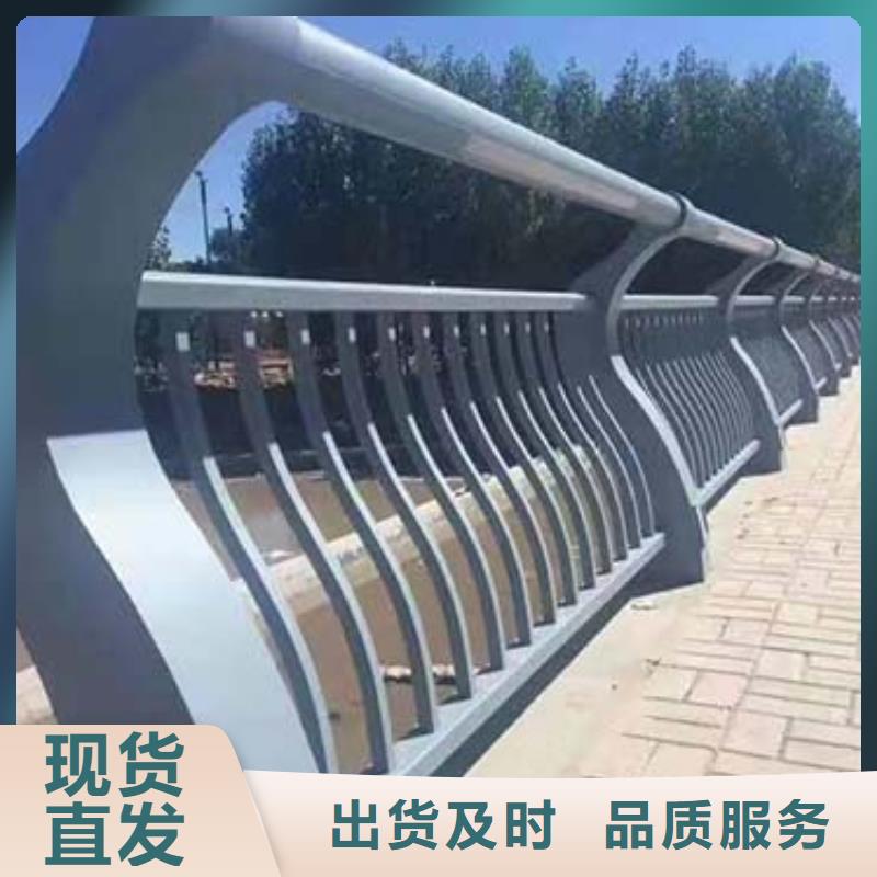 灯光防撞护栏坚固耐用