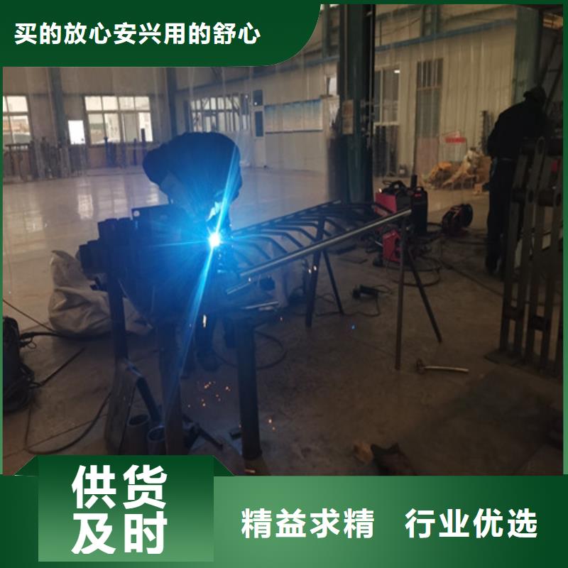 乐东县人行道天桥灯光护栏价格合理