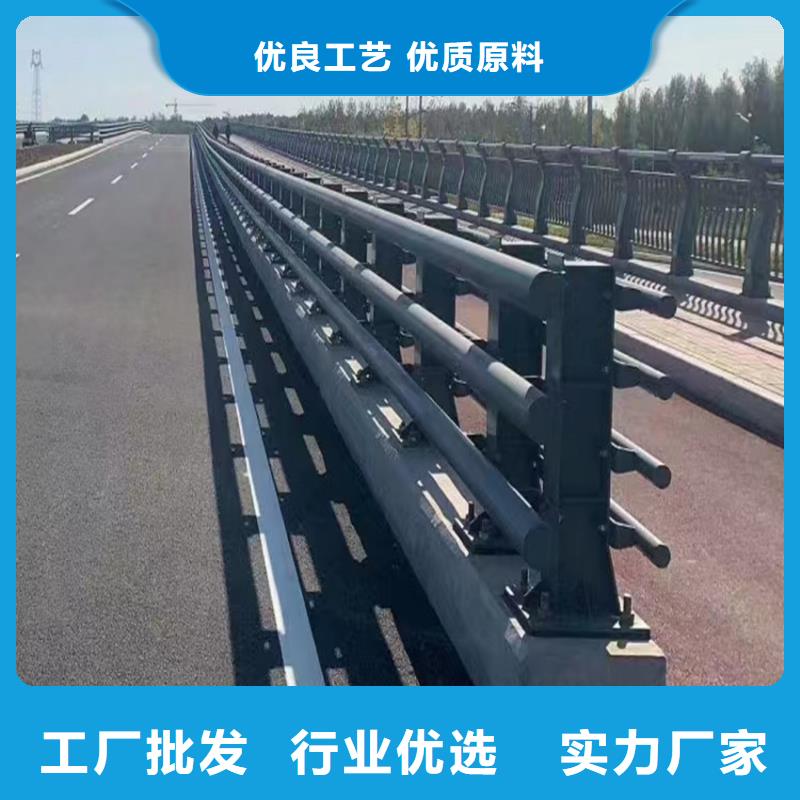 护栏畅销当地
