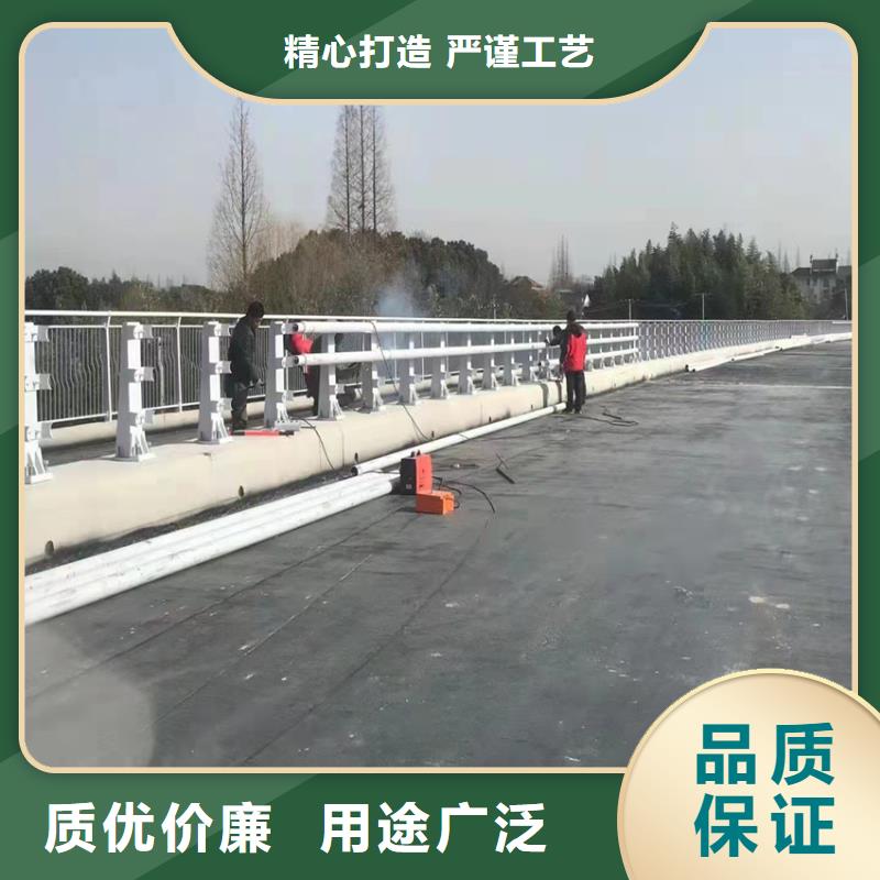 三横梁护栏多少钱一米