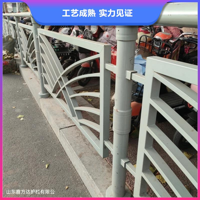 质量可靠的不锈钢人行道护栏栏杆基地