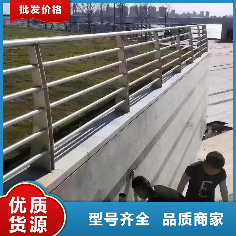 2米河道隔离栏铁艺河道栏杆生产厂家位置