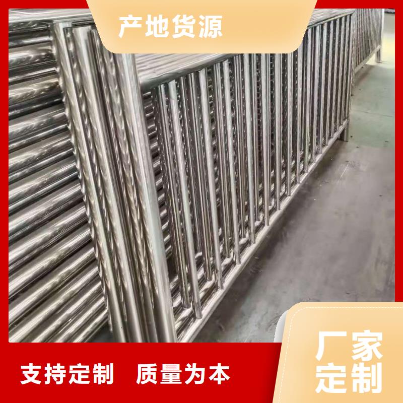 钢板立柱图片