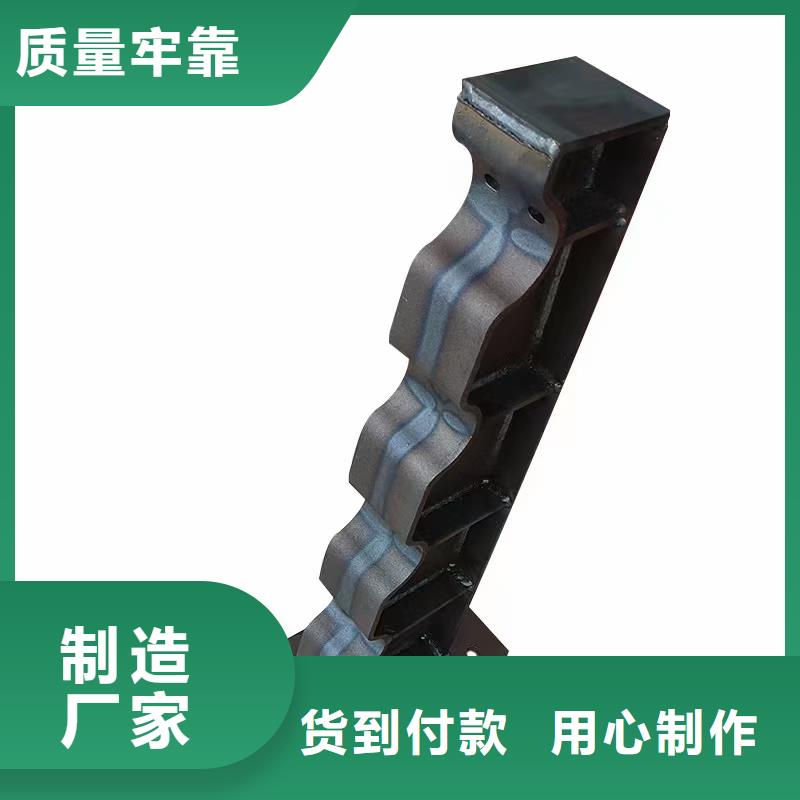 道路护栏【热镀锌立柱】货源直销