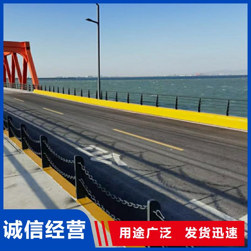 陵水县公路灯光护栏现货充足