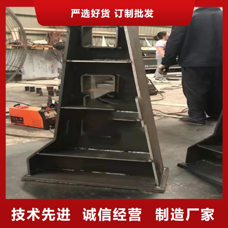学校门口安装防撞隔离护栏现货销售