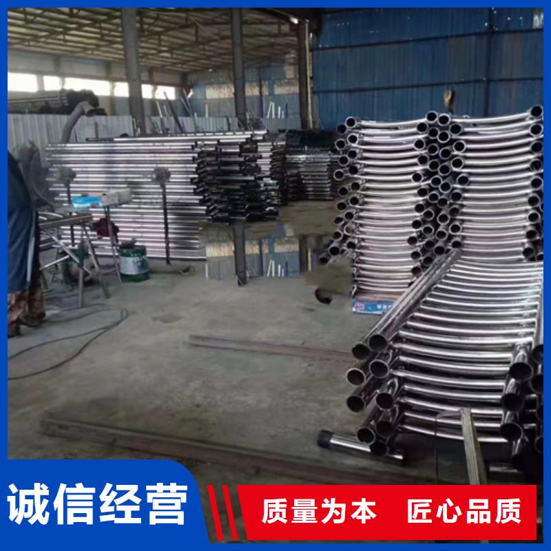 防撞护栏厂在哪