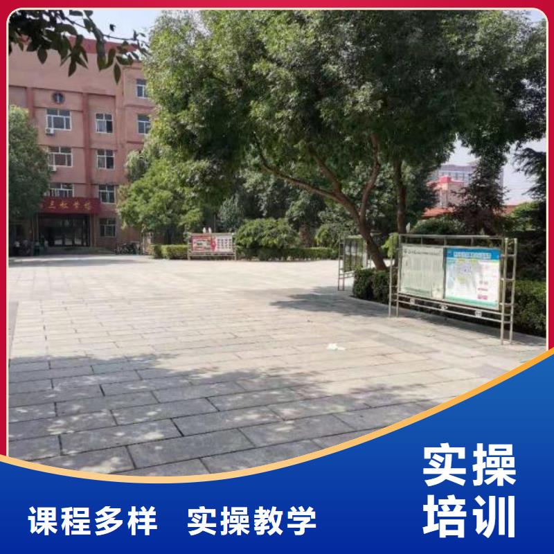 路南厨师技术学校哪家强毕业管分配工作高薪就业