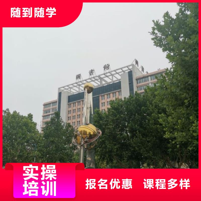 考挖掘机一个月多少学费对年龄有要求吗