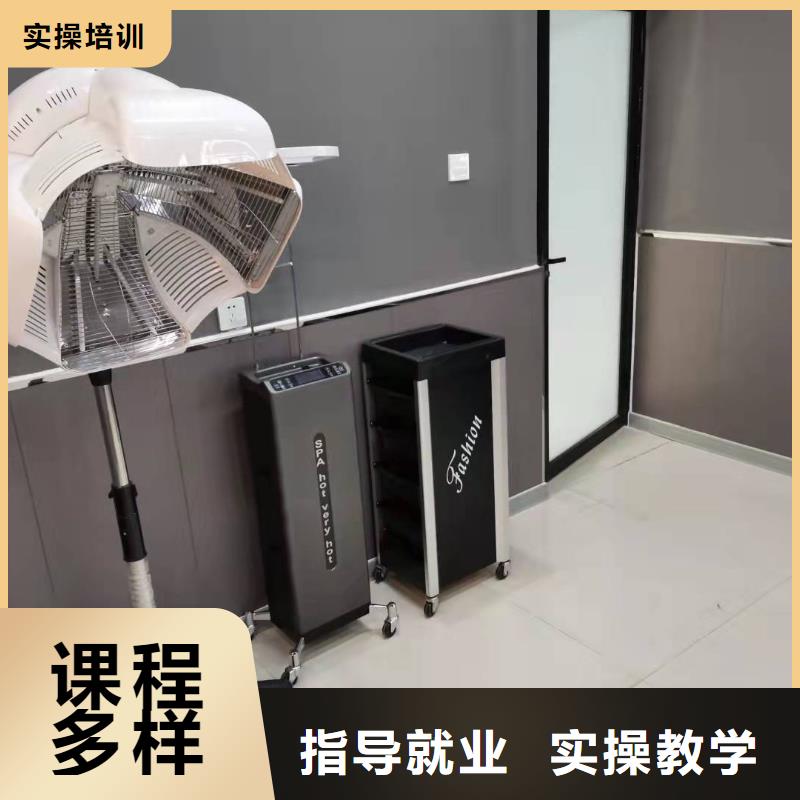 美发培训学校虎振厨师学校师资力量强