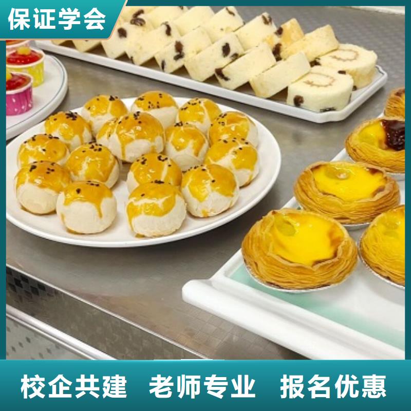 西点学校哪里有挖掘机铲车叉车驾驶学校实操教学