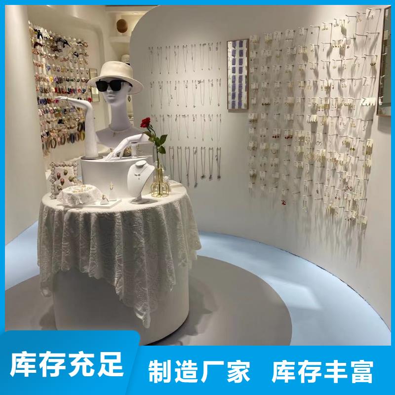 银饰耳钉-饰品好不好看-wordlove简介-还笑