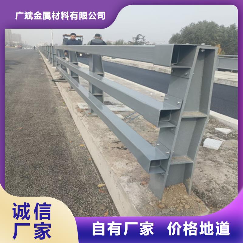雨花台桥上的防撞护栏