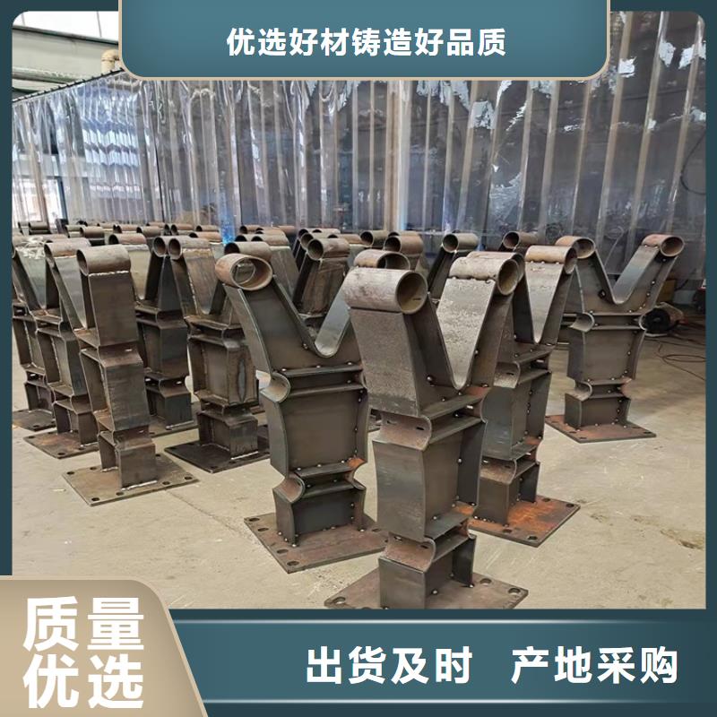 桥上的防撞护栏质量好