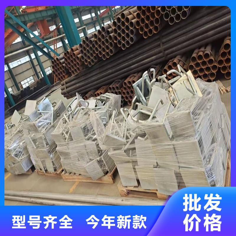 防撞钢板立柱坚固耐用