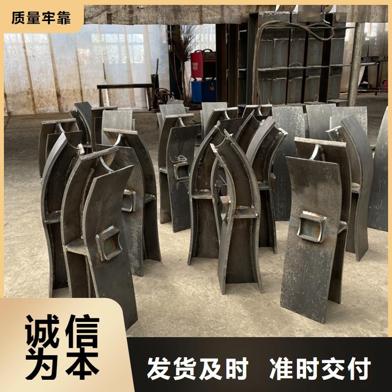 防撞钢板立柱规格材质