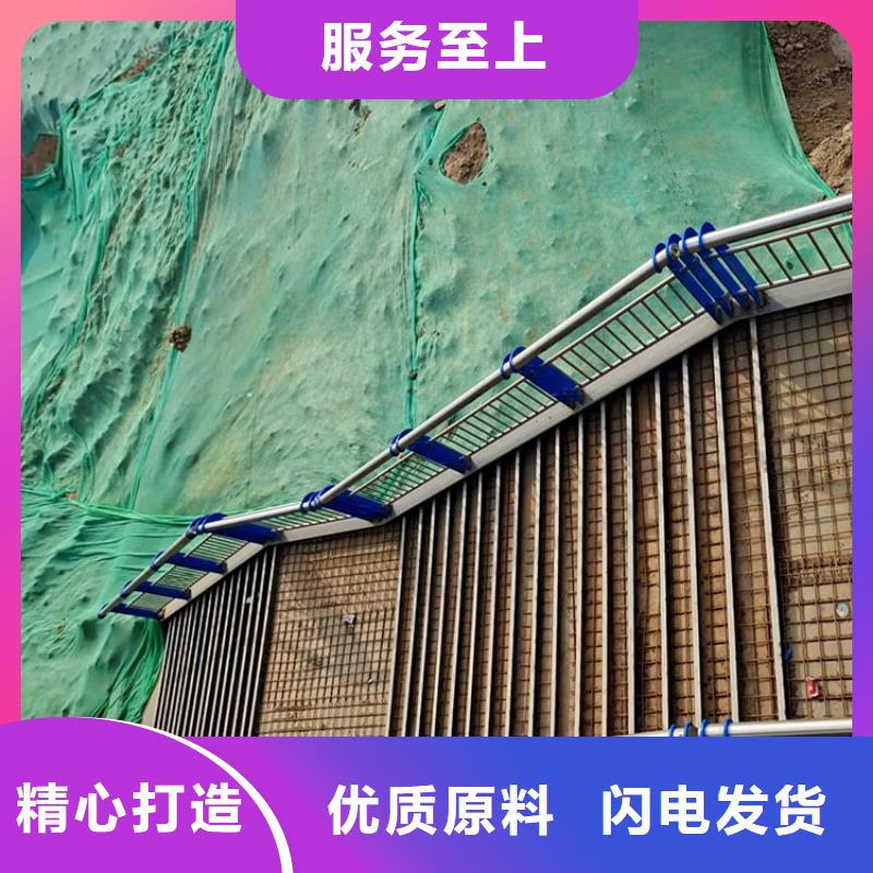 防撞钢板立柱规格材质