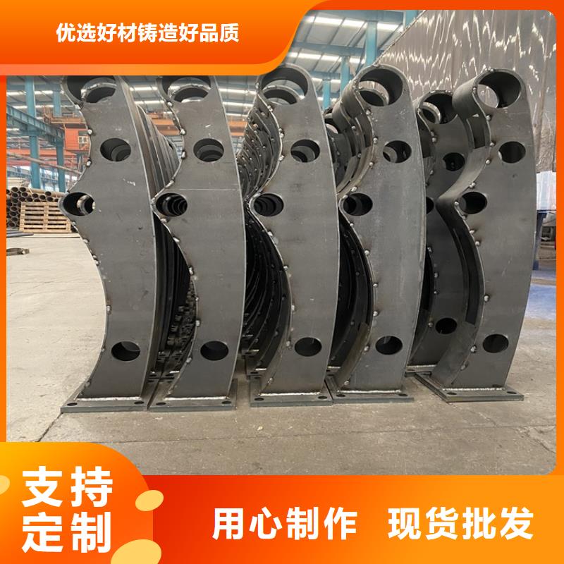 优选：镀锌喷塑钢板立柱厂家