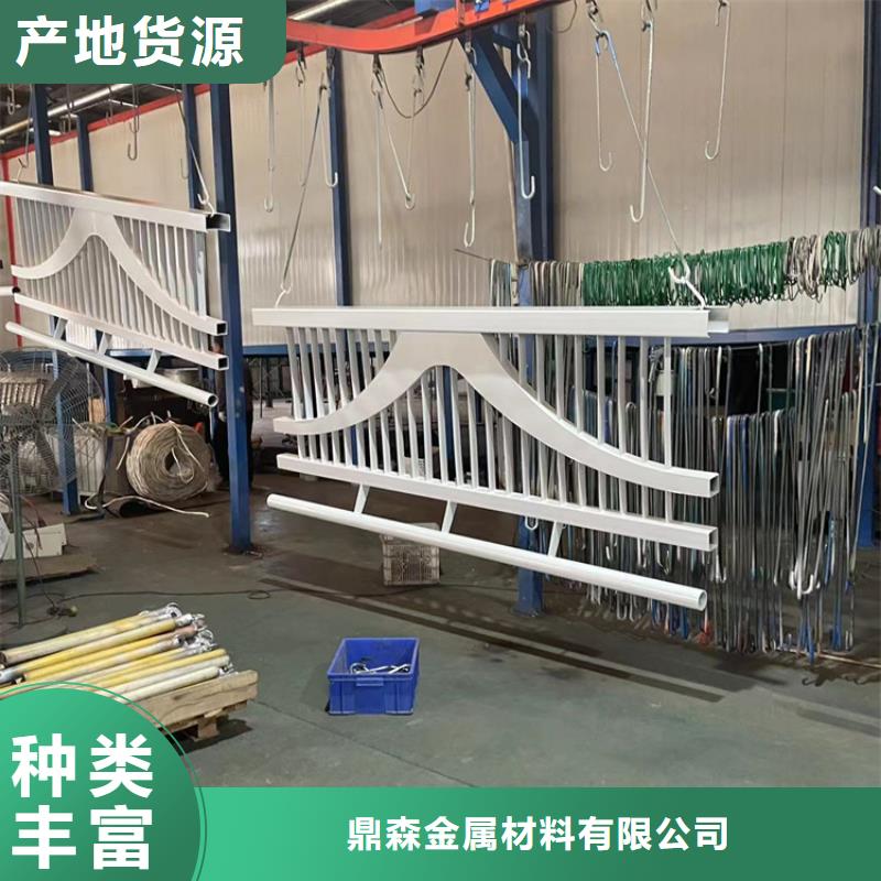 镀锌钢管护栏精选厂家