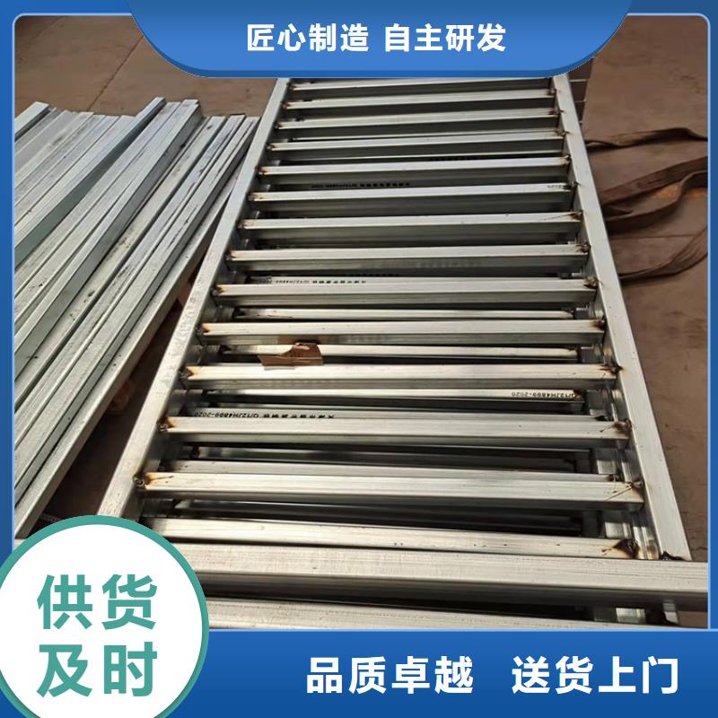 买公路防撞护栏必看-规格全