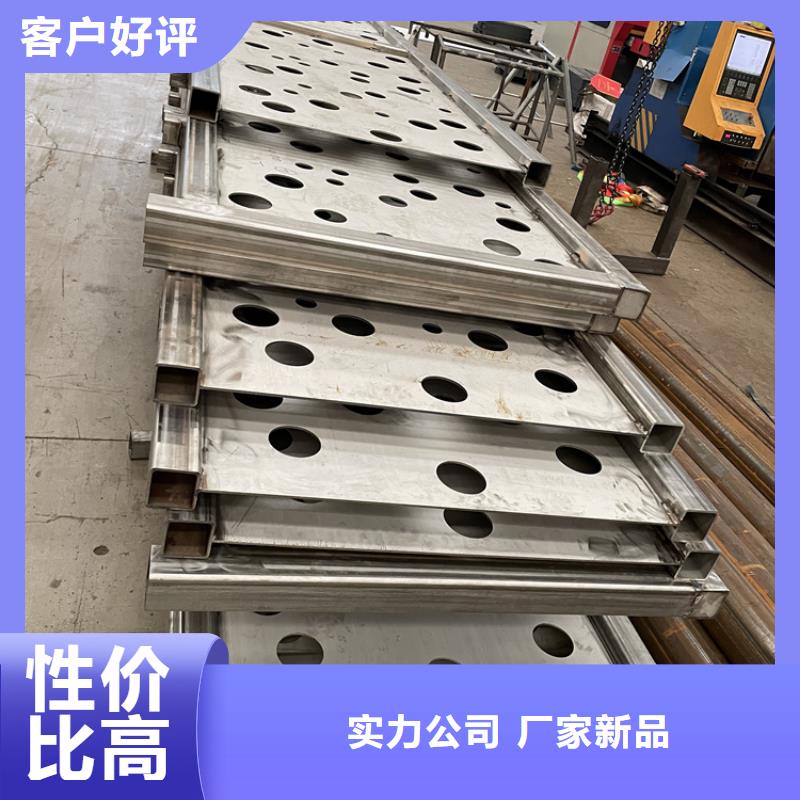 a级防撞护栏上门安装