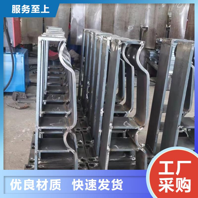 防撞钢护栏立柱实体厂家质量有保障