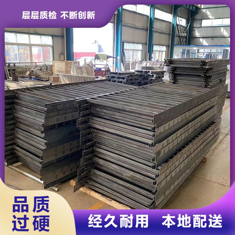 不锈钢复合式栏杆厂家热线