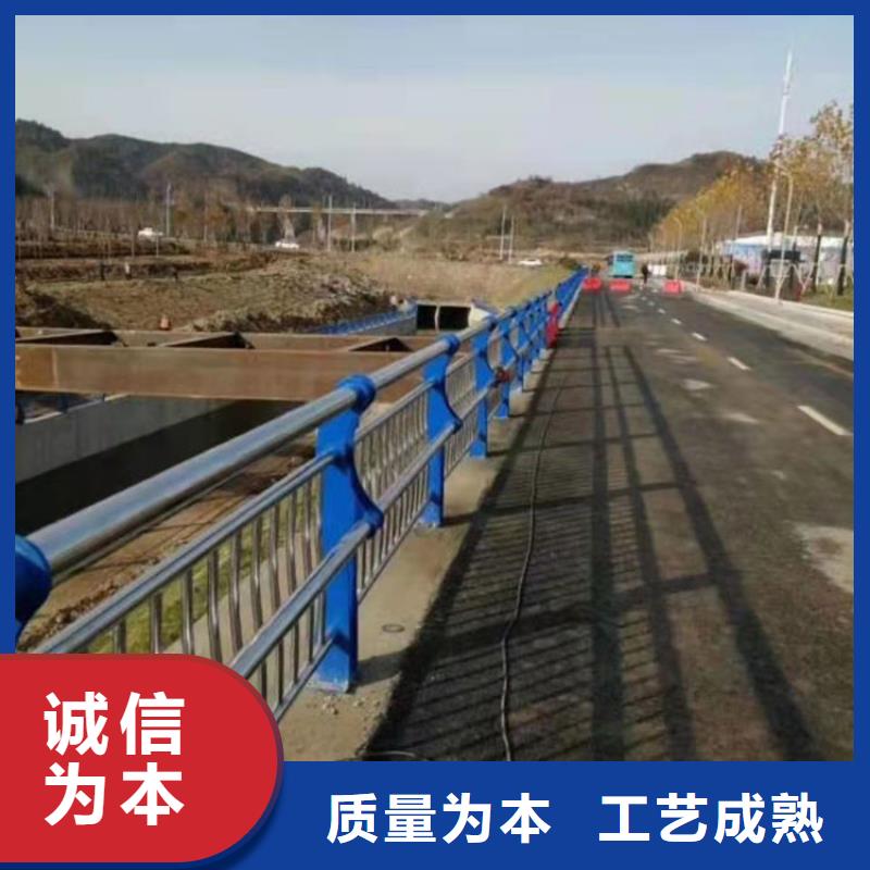喷塑不锈钢护栏立柱产品质量可靠,款式多样,可来图定做加工
