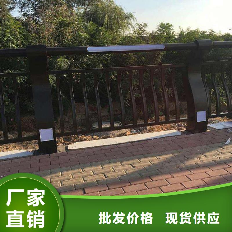 别找了,您要的防撞钢板立柱都在这