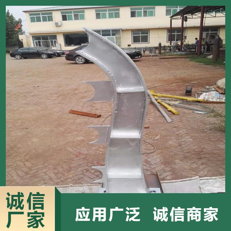 防撞不锈钢复合管护栏产品质量过关