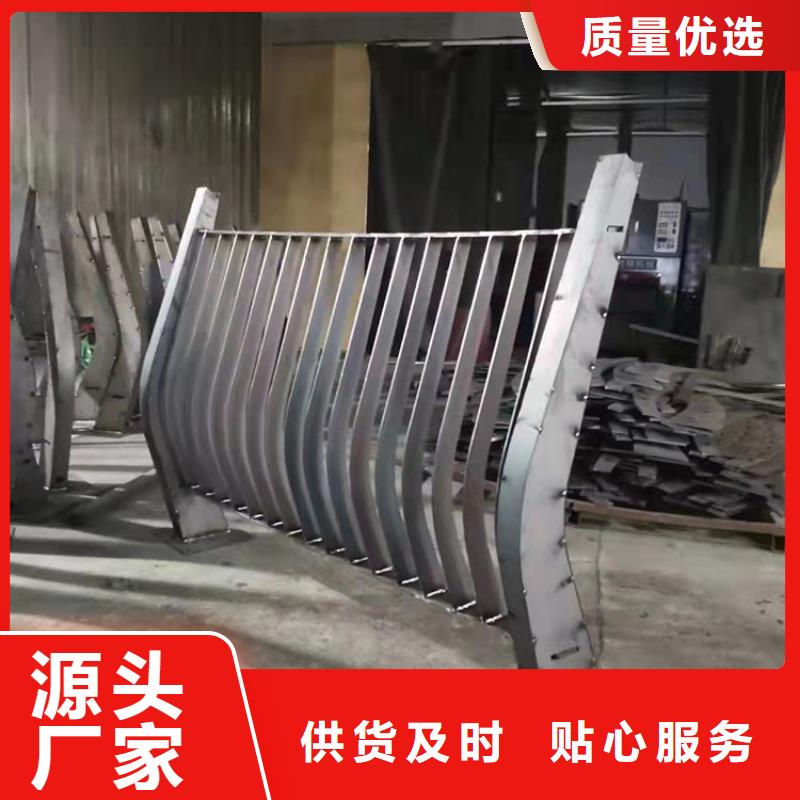公路防撞护栏热卖中