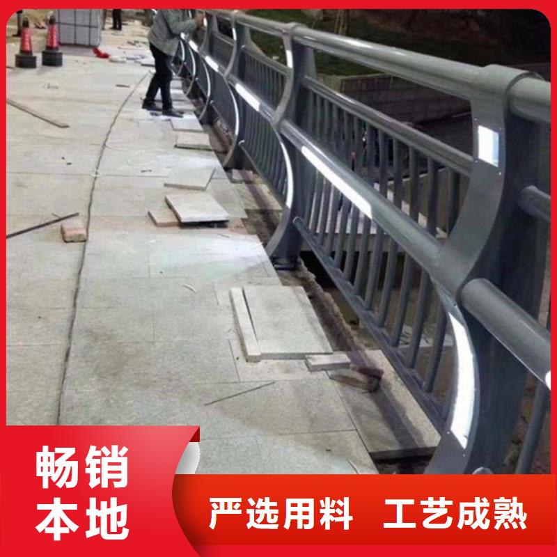 优质桥梁灯光护栏的厂家