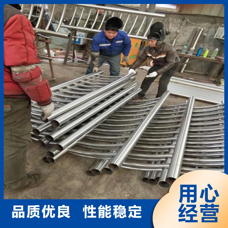 坊子区钢背木护栏低价促销