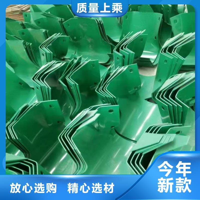 公路波形护栏厂家，货源足