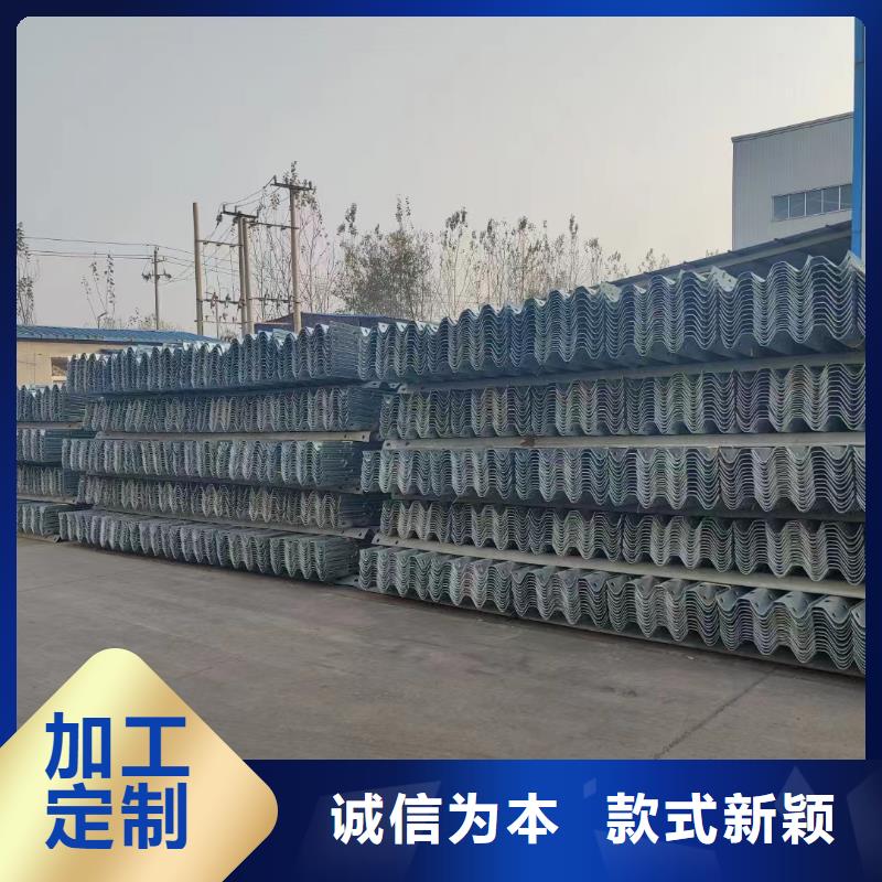 保亭县防撞灯光护栏品类多