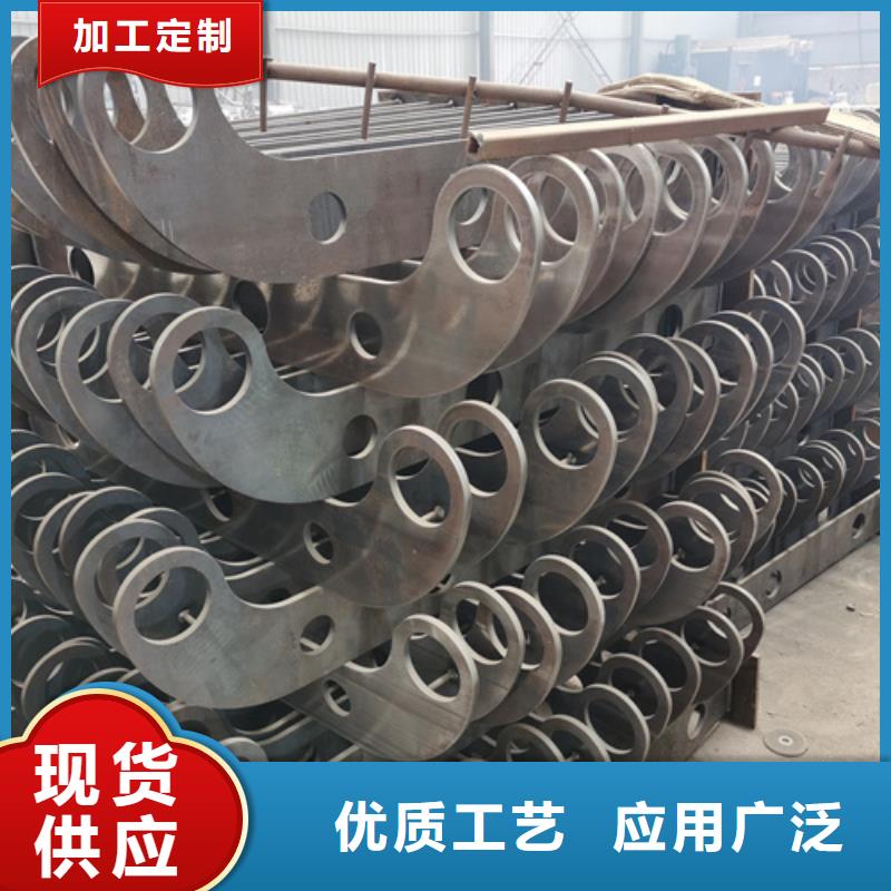 【护栏立柱人车分流栏种类丰富】
