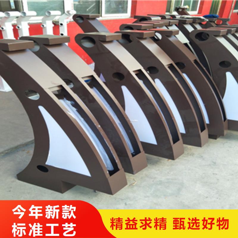 公路护栏立柱订制实体厂家