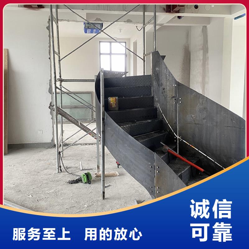 别墅无水泥基础钢结构梯质量优
