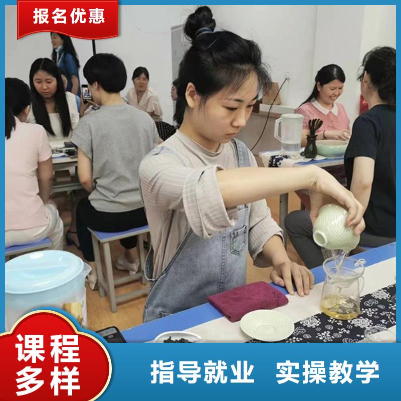 化妆美甲培训就业不担心
