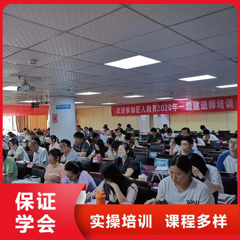 市政公用二级建造师需要多少钱
