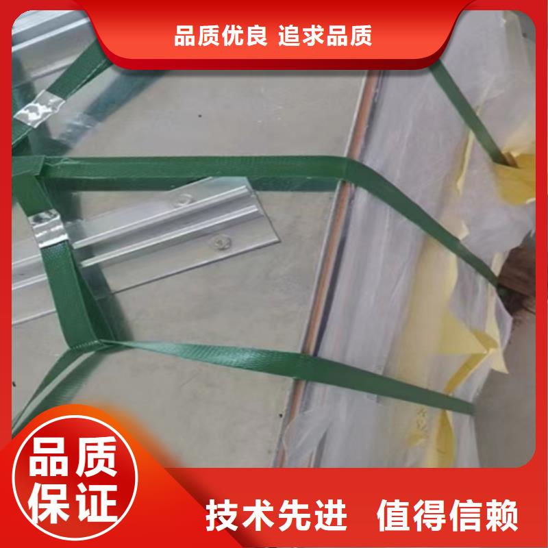 供应三横梁四横梁桥梁护栏厂家