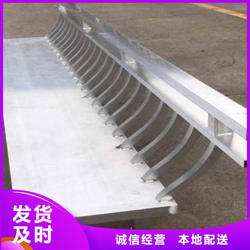 古建栏杆木雕图片为您介绍
