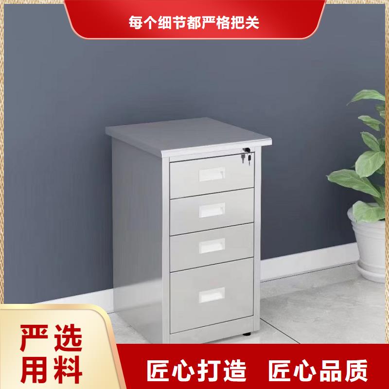 不锈钢换衣柜多门推拉式款式多样