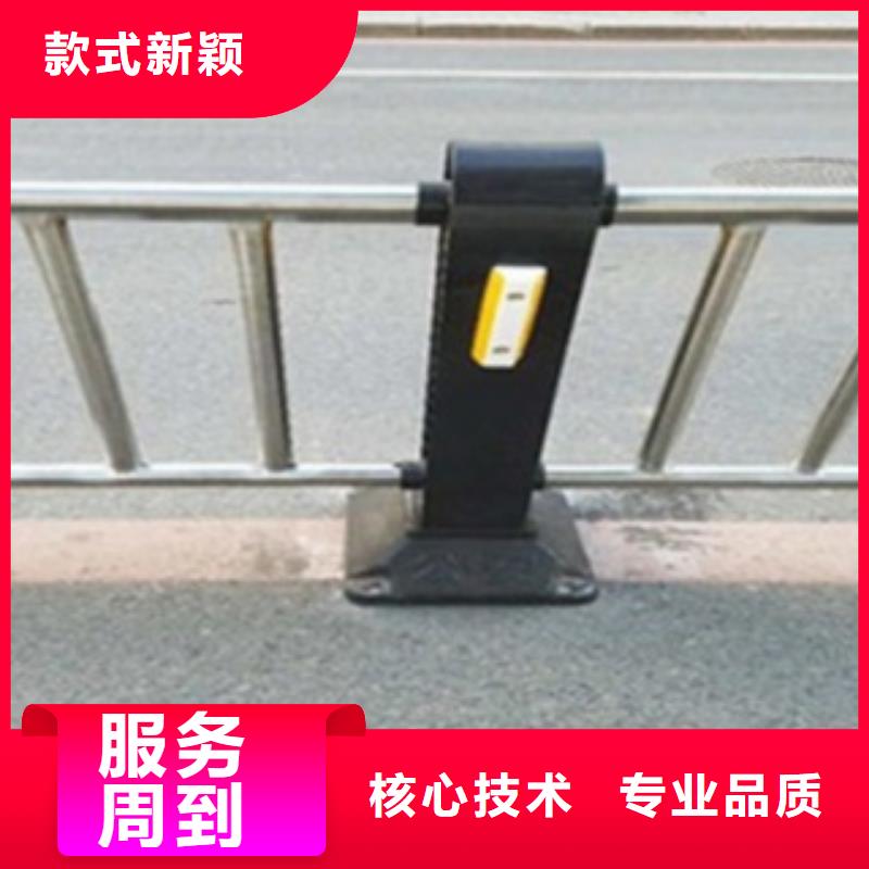不锈钢复合管护栏防撞立柱批发商